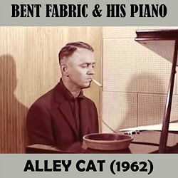 "Bent Fabric - Alley Cat