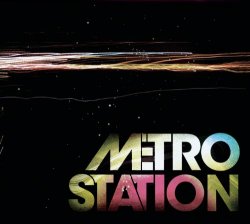 "Metro Station - Shake It