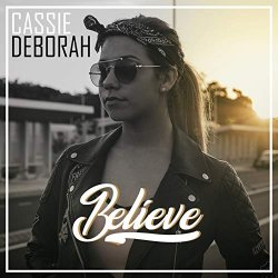 Cassie Deborah - Vie