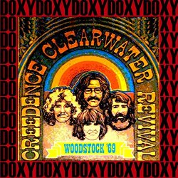 Creedence Clearwater Revival - Bad Moon Rising (Live)