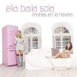 Ella baila sola - Bailo en el Ascensor